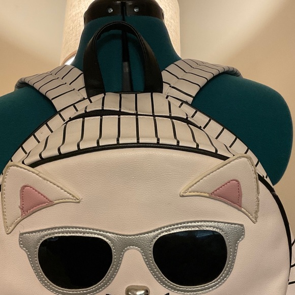 Cat Design Kids Backpack - Pink and Black - Picture 3 of 10